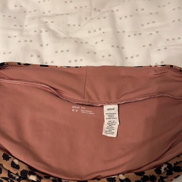 Aerie leopard print bikini bottoms - Picture 3 of 4